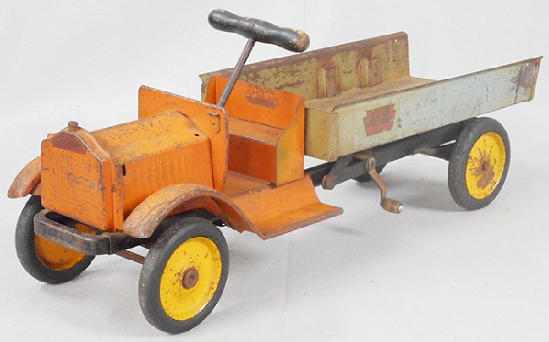 KEYSTONE PACKARD RIDE ‘EM DUMP TRUCK (1 of 2)