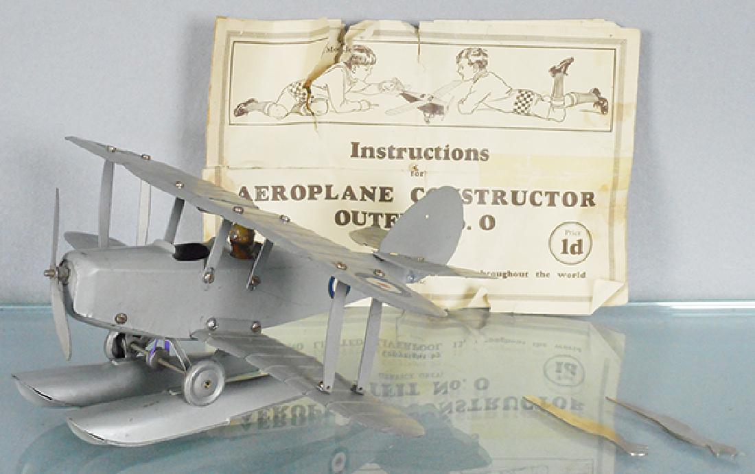 MECCANO #O AEROPLANE OUTFIT (1 of 2)