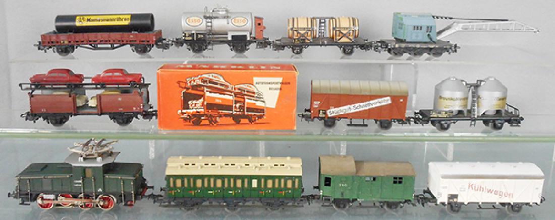 MARKLIN TRAIN SET: HO ga, CE800 loco w/cars 4004, 310, 4508, 315/4G, w/orig box, 4507, 4511, 4616, 314E, 4510, 4611, missing hook, C5-6.