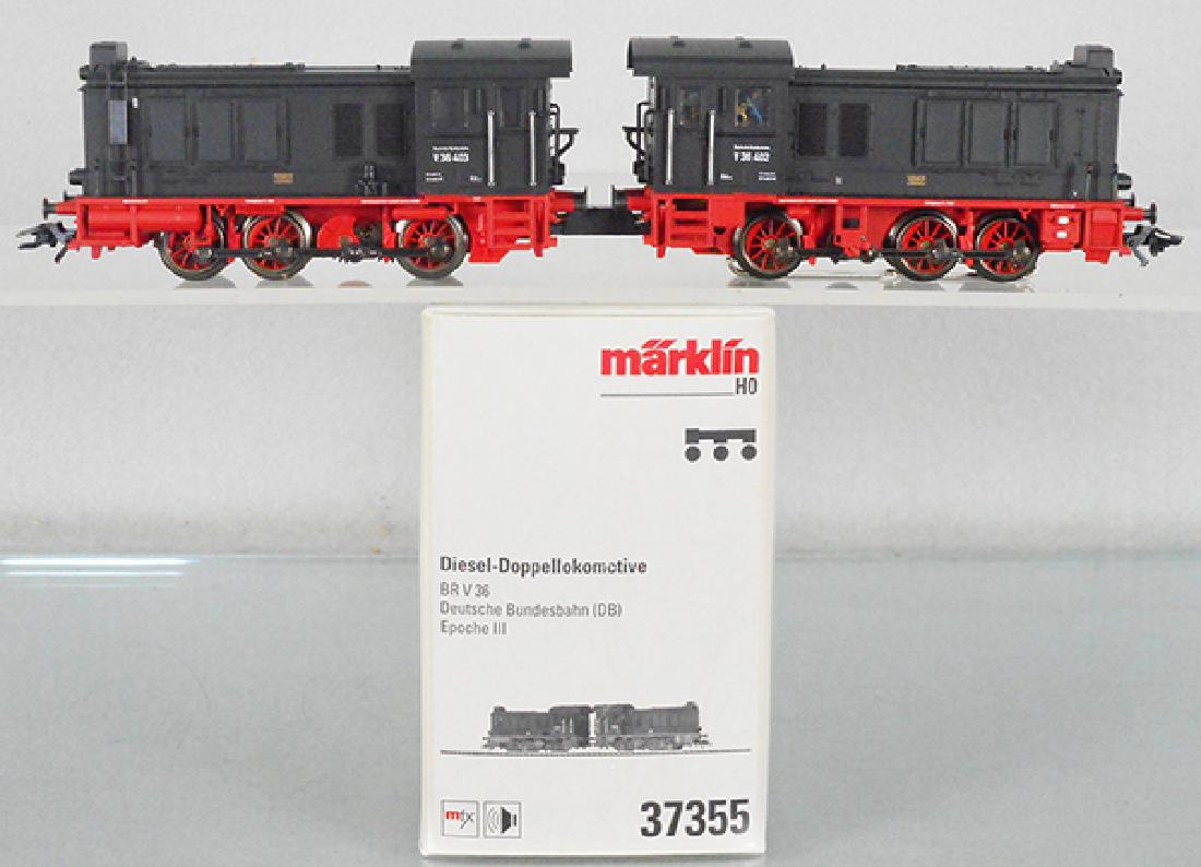 MARKLIN 37355 DOUBLE DIESEL ENGINES: HO ga, orig box & insert, sleeve has minor water damage, C8-9.