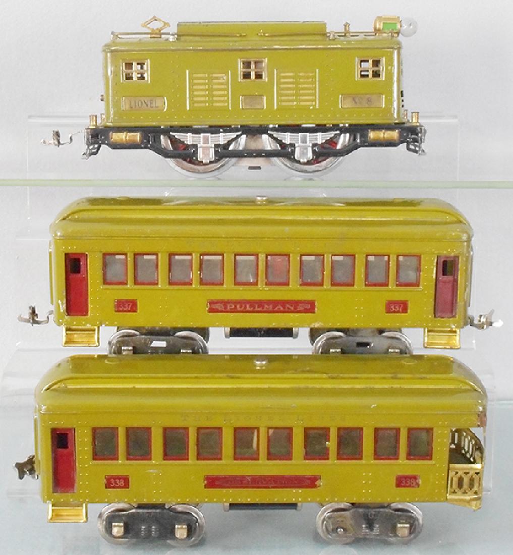 LIONEL TRAIN SET: std ga, #8 loco, missing headlight, die cast wheels exploding, 337 Pullman, 338 obsv, C5-6.