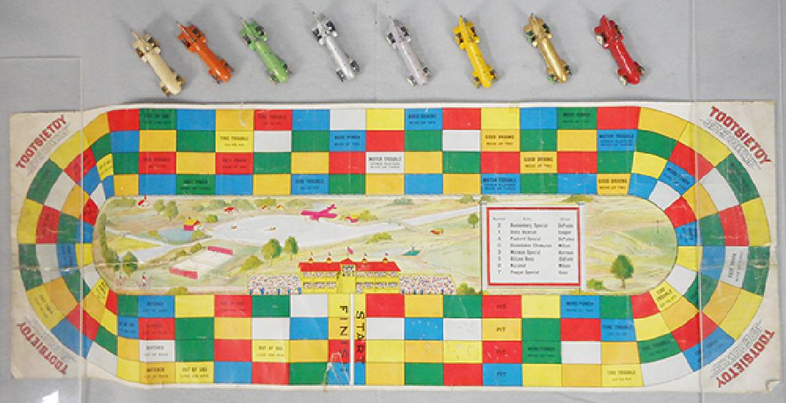 TOOTSIETOY 5081 SPEEDWAY SET (1 of 1)