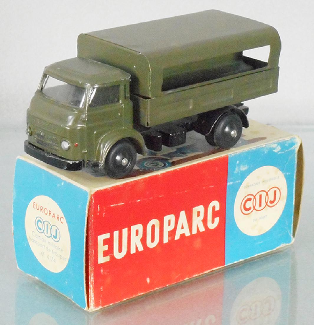 CIJ 4/74 SAVIEM TROOP TRANSPORT (1 of 2)