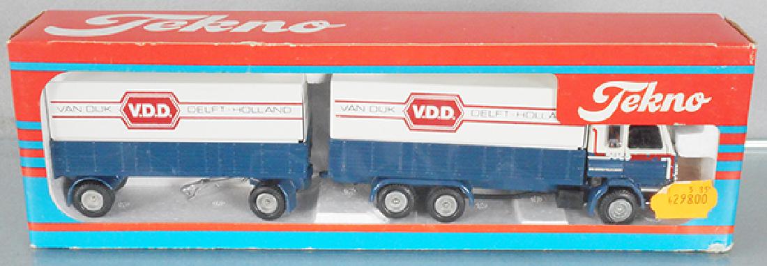 TEKNO VDD SCANIA TRUCK: white & blue, orig box minor wear, C9-10.