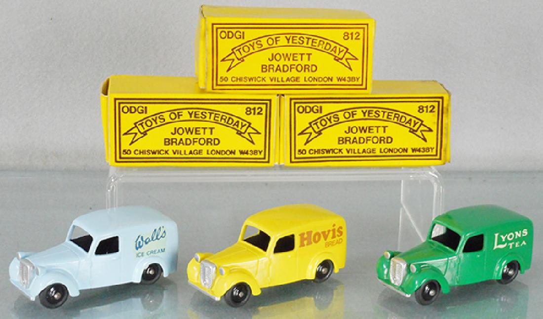 3 ODGI 812 JOWETT BRADFORD ADVERTISING VANS: white metal, orig boxes minor wear, C9.