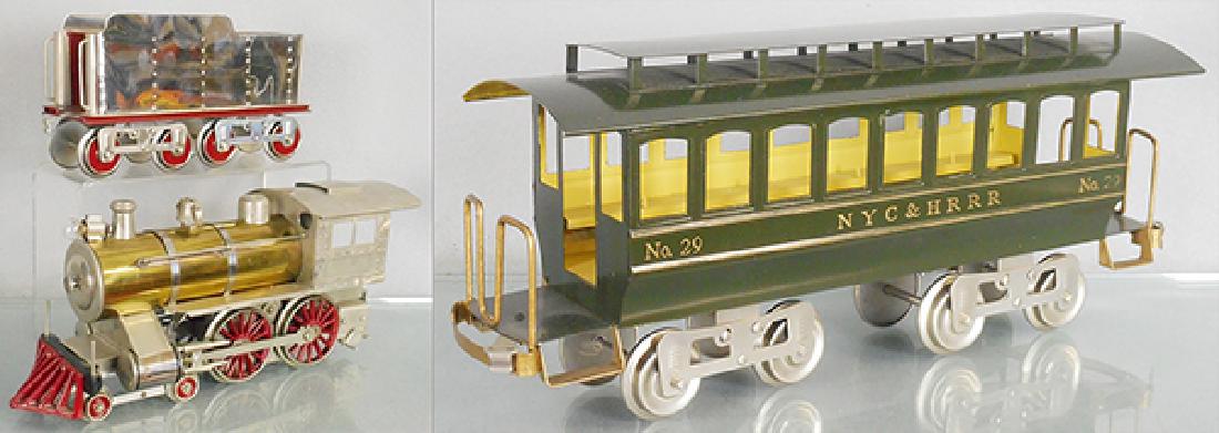 LIONEL TRAIN SET (1 of 2)