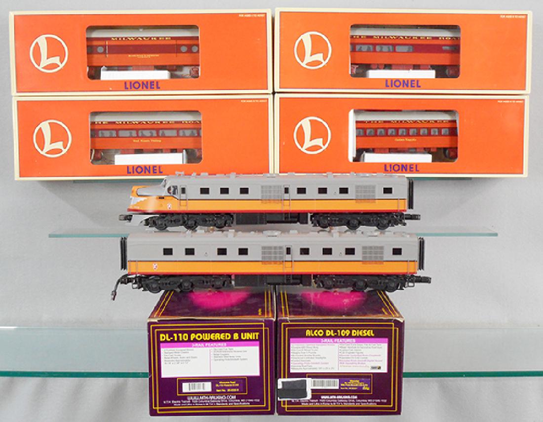 MTH & LIONEL MILWAUKEE RD TRAIN SET (1 of 1)