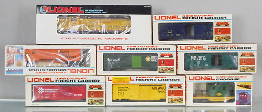 LIONEL UP TRAIN SET: O ga, 18805 UP loco w/cars 9425, 9455, 6426, 9454, 9872, 9453, 9446, orig boxes minor wear, C8.