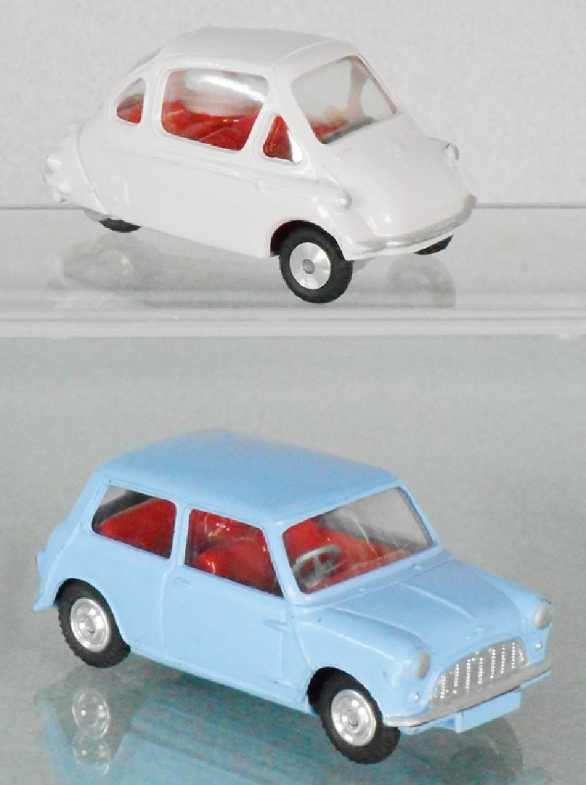 2 CORGI VEHICLES (1 of 1)