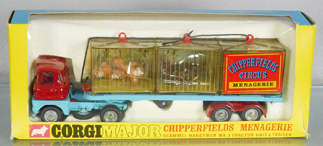 CORGI 1139 CHIPPERFIELD MENAGERIE TRACTOR TRAILER (1 of 1)