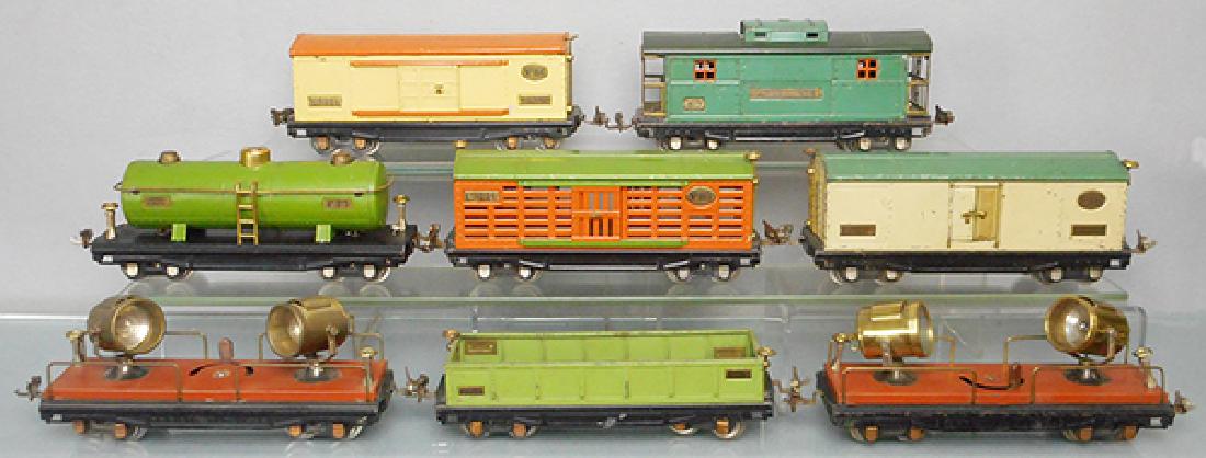 8 LIONEL FREIGHT CARS (1 of 1)
