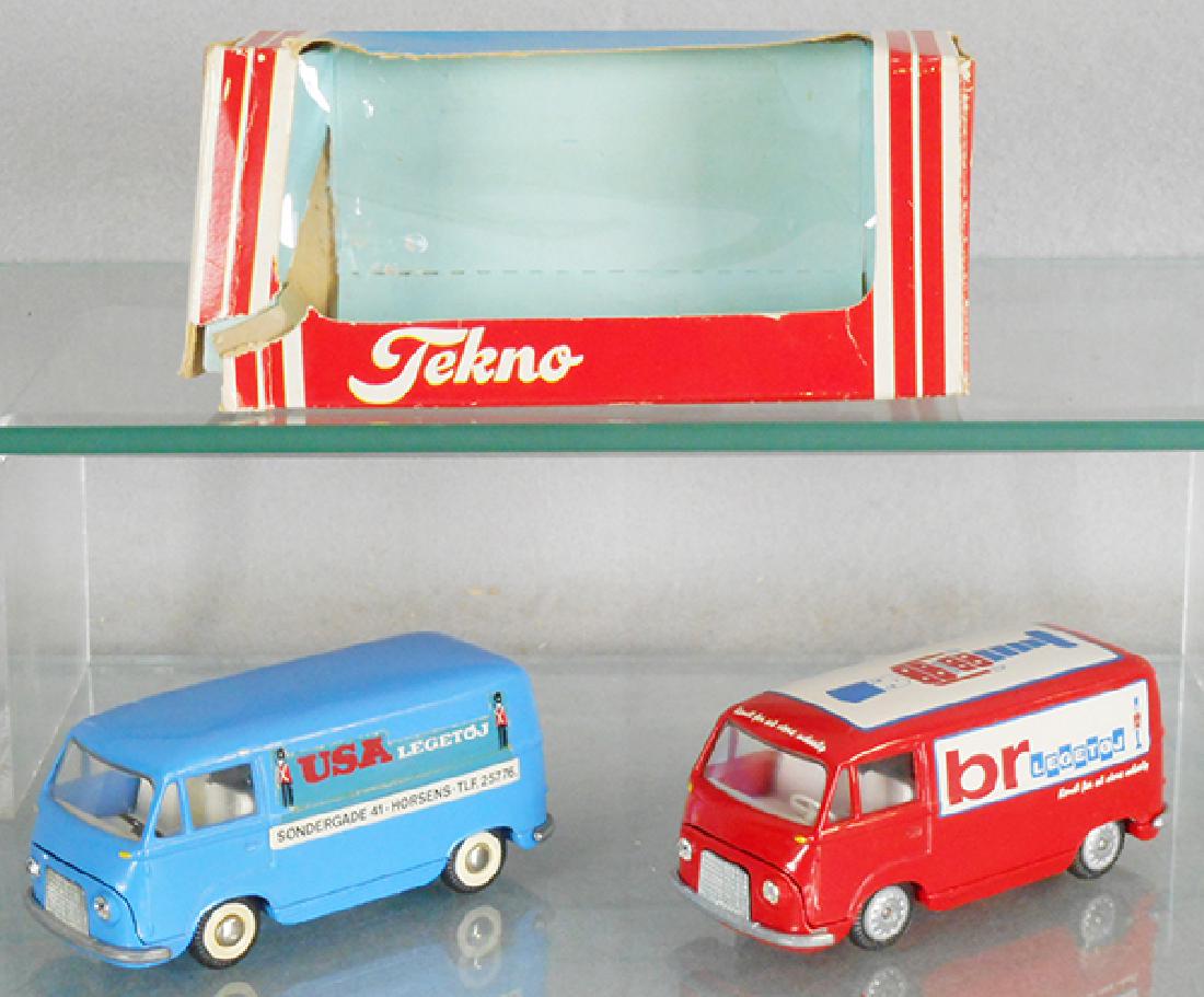 2 TEKNO 415 FORD VANS (1 of 1)