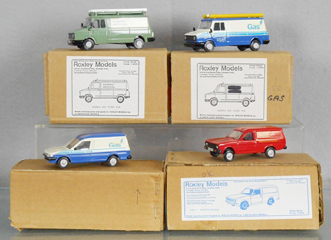 4 ROXLEY MODELS (1 of 1)