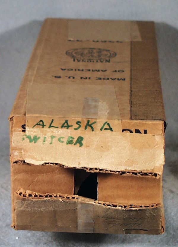 LIONEL ORIG 2360 GG1 BOX: empty, has brown craft tape, minor graffiti, no insert, C8.