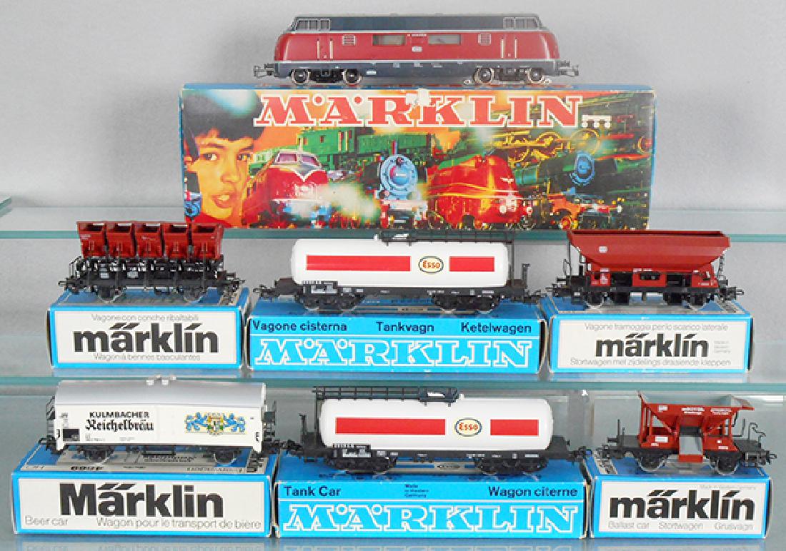 MARKLIN FREIGHT TRAIN SET (1 of 1)