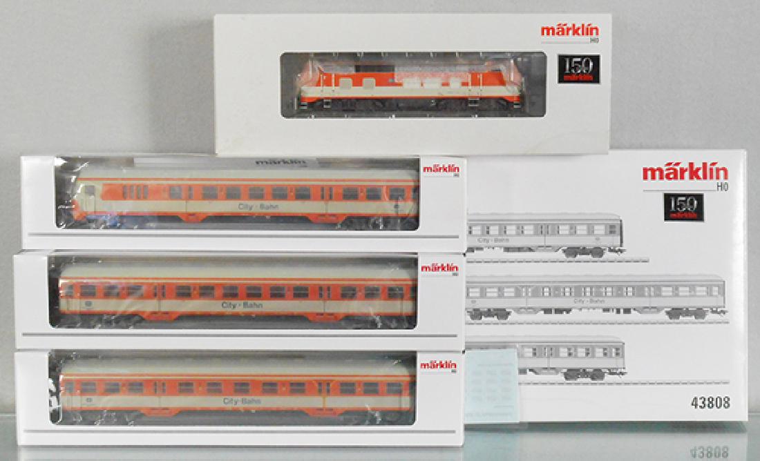 MARKLIN GERMAN TRAIN SET (1 of 1)