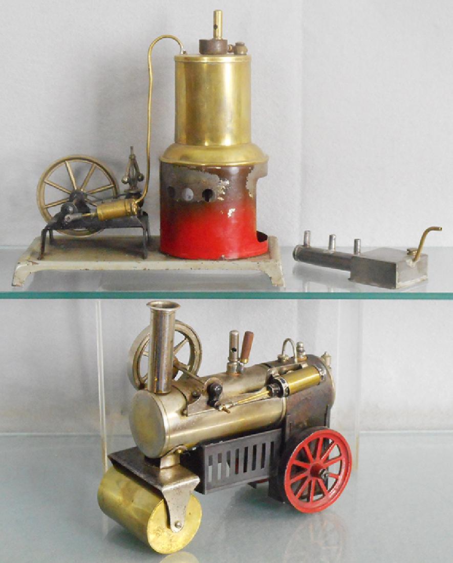 2 WEEDEN STEAM ENGINES (1 of 1)