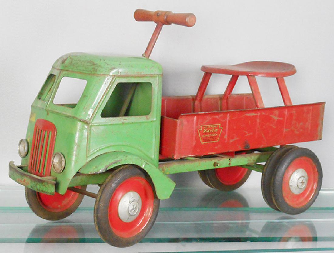 KEYSTONE RIDE-EM DUMP TRUCK (1 of 1)