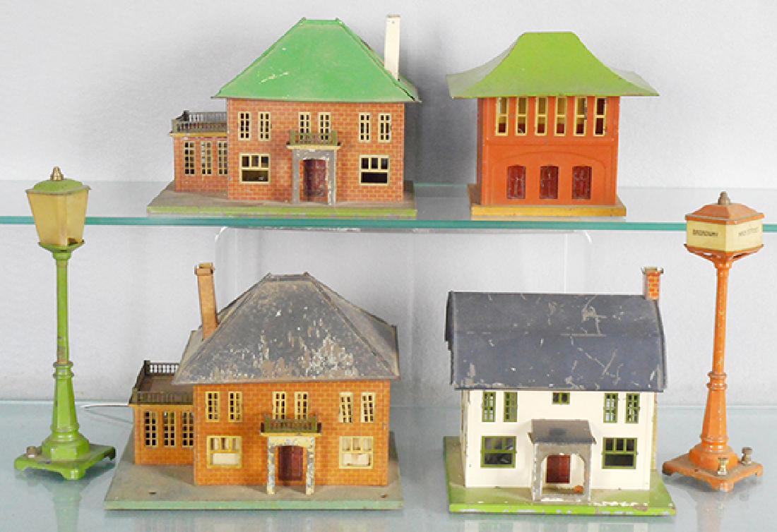 6 LIONEL ACCESSORIES (1 of 1)