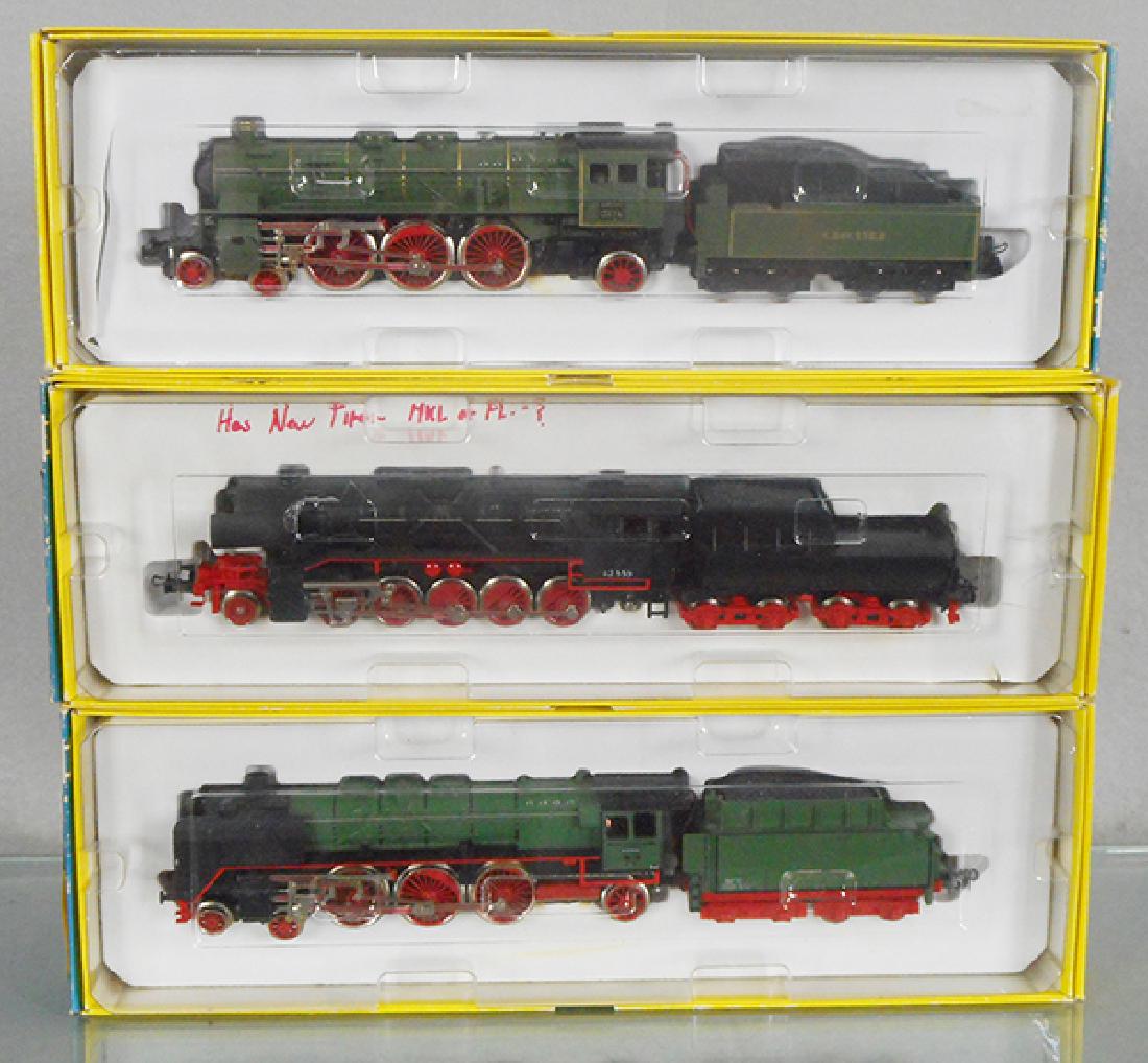 3 TRIX LOCO SET (1 of 1)