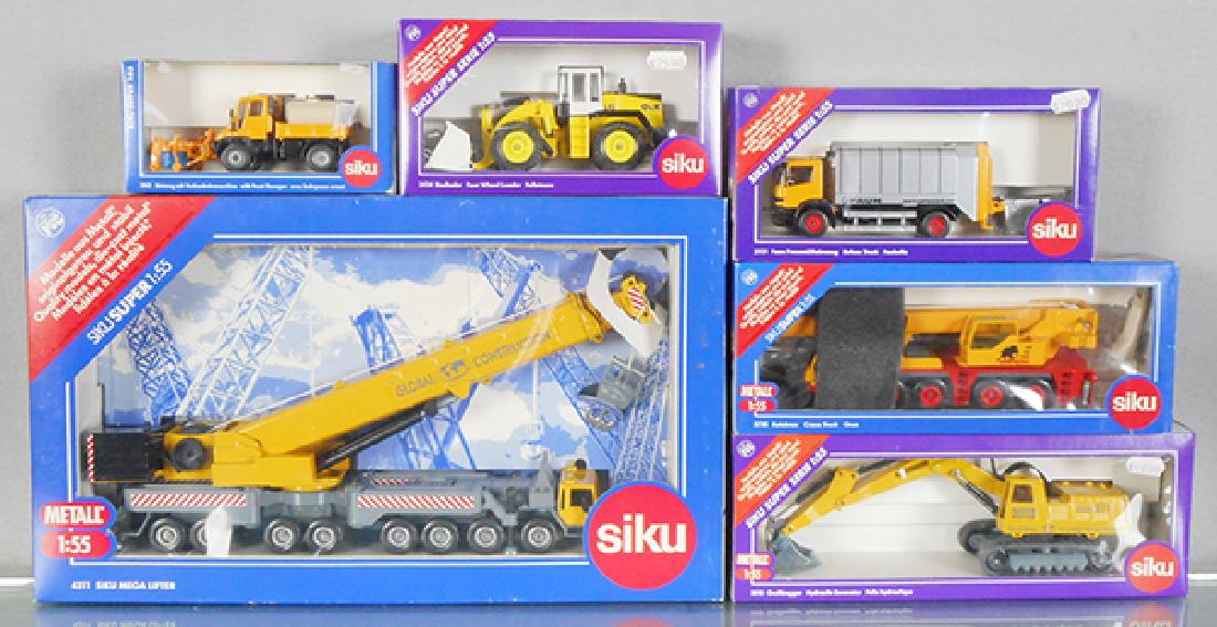 6 SIKU VEHICLES (1 of 1)