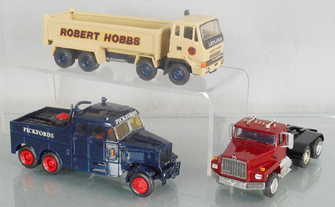 3 AO SMITH WHITE METAL VEHICLES (1 of 1)