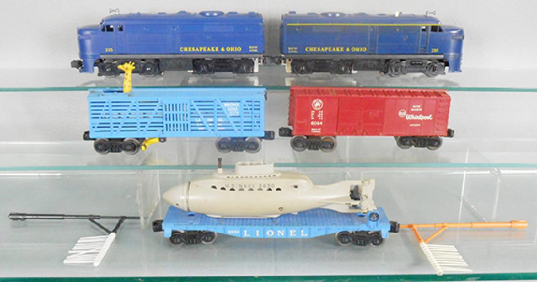 LIONEL TRAIN SET (1 of 1)