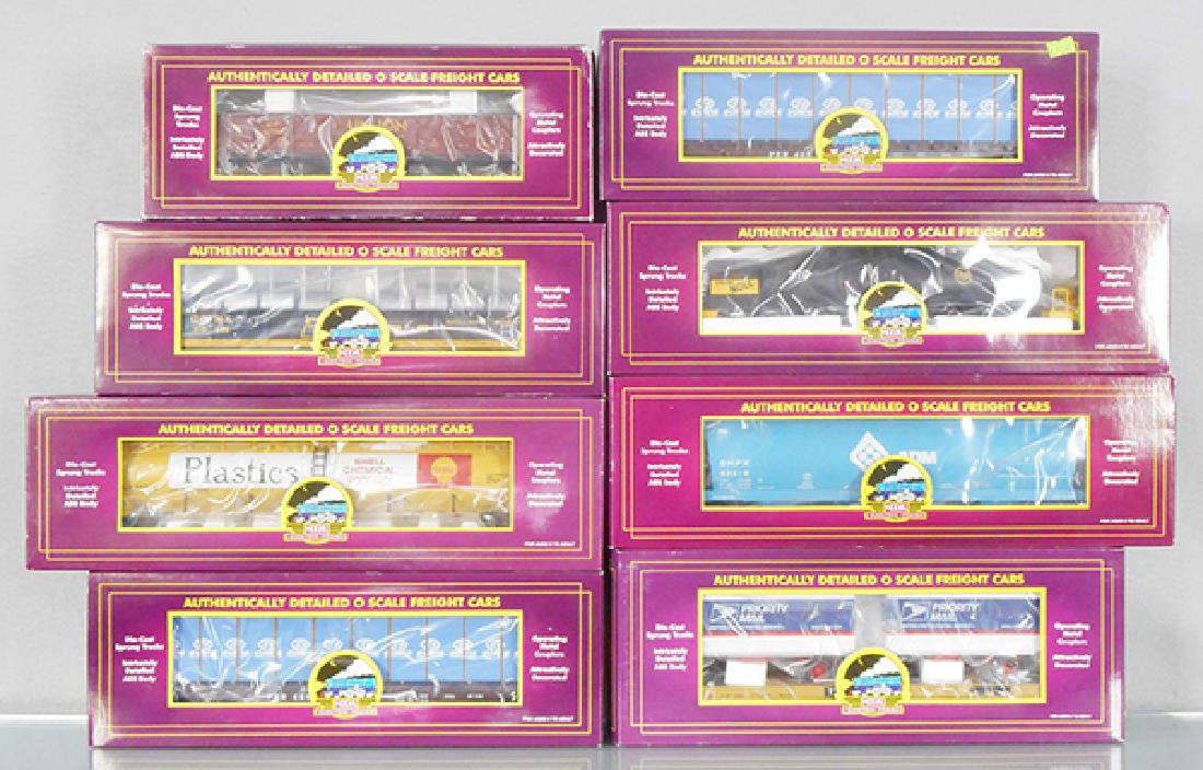 8 MTH FREIGHT CARS (1 of 1)