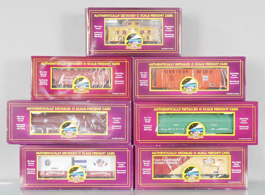 7 MTH FREIGHT CARS (1 of 1)