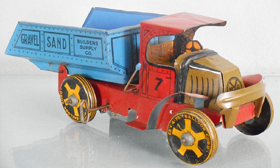 MARX MACK SAND & GRAVEL TRUCK (1 of 2)