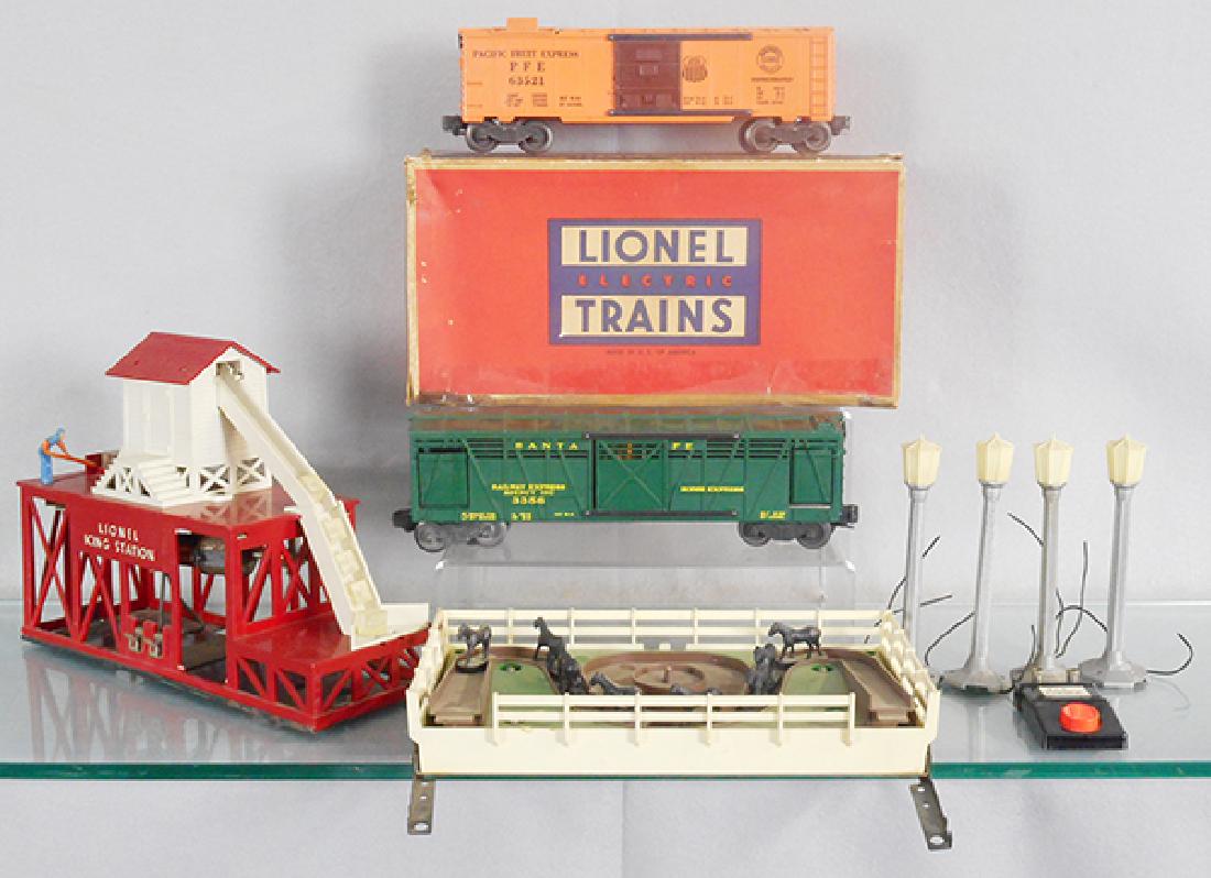 3 LIONEL ACCESSORIES (1 of 1)