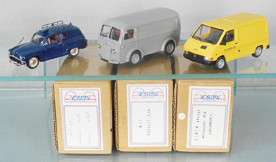 3 ESDO RESIN AUTOS (1 of 1)