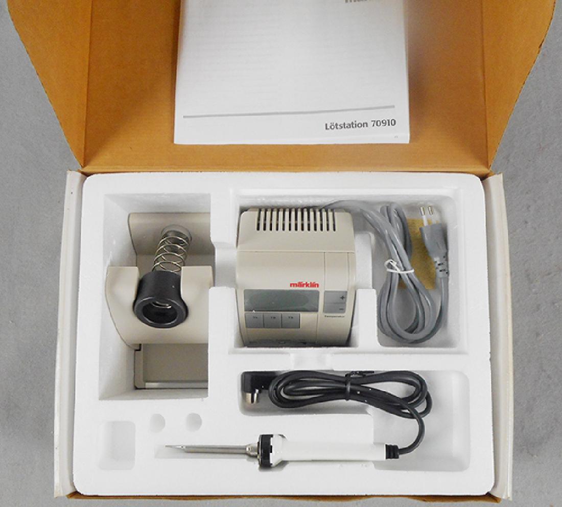 MARKLIN 70910 SOLDERING STATION SET: 48 watt soldering iron w/holder & stand w/sponge, programmable processor, complete, orig box & insert worn, C8-9.