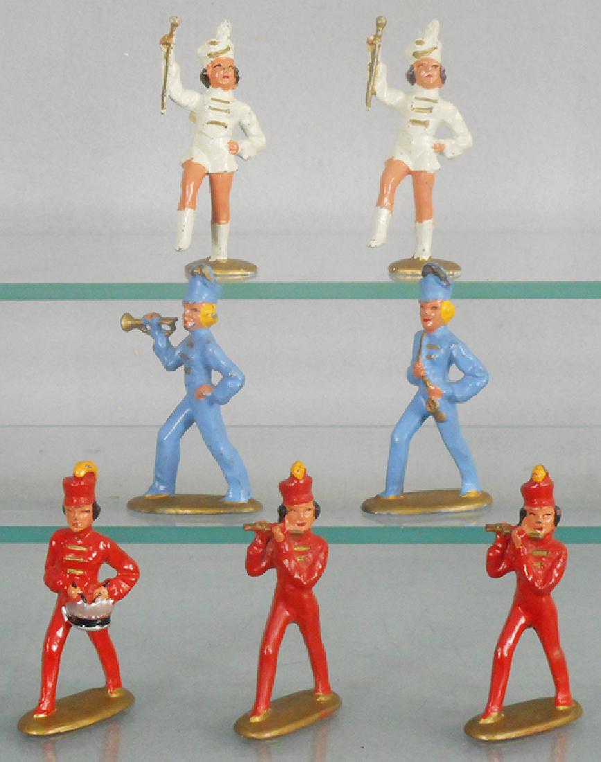 ALL-NU DIMESTORE GIRLS MARCHING BAND (1 of 1)