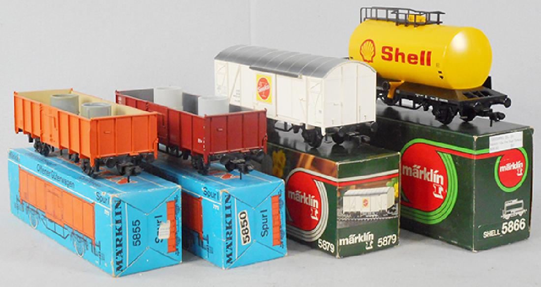 4 MARKLIN FREIGHT CARS (1 of 1)
