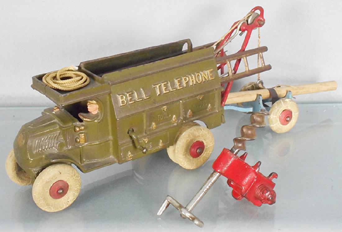 HUBLEY BELL TELEPHONE TRUCK (1 of 2)