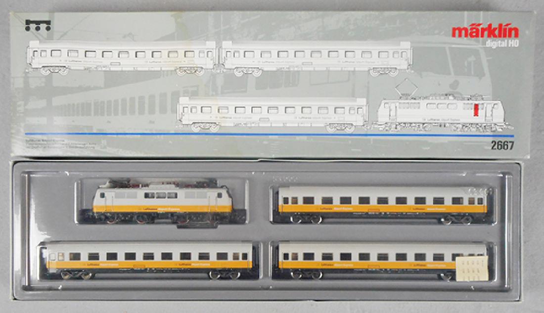 MARKLIN 2667 LUFTHANSA AIRPORT EXPRESS SET (1 of 1)