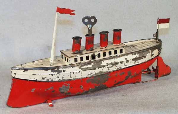 FALKE OCEANLINER: handpainted tin, paint flaking, twin screw windup, working, 10² long, C4.