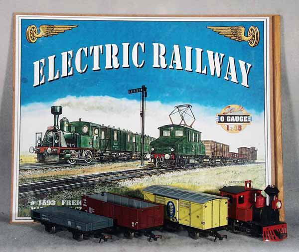 ETS 1593 TRAIN SET: O ga, made in Czech Republic, loco & 3 freight cars, no track or transformer, wooden set box & inserts, C8.