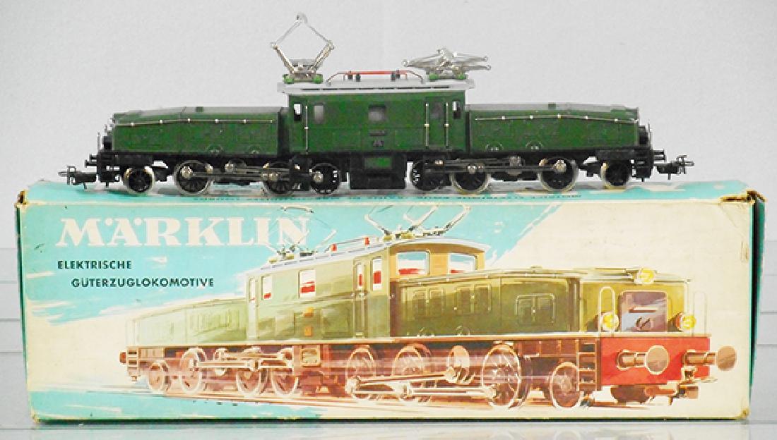 MARKLIN 3015 CROCODILE ELECTRIC LOCO: O ga, green, orig box & inserts worn, C9-10.