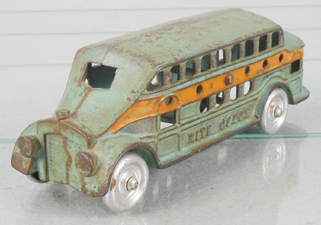 KENTON PICKWICK NITE COACH: painted cast iron, 7 1/4 in long, wheels repainted silver, C5-6.