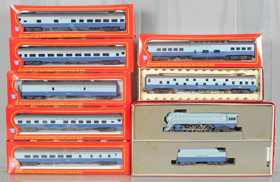 RIVAROSSI SANTA FE TRAIN SET: HO ga, 2-rail, 1583 SF Blue Goose Hudson loco & tender, die cast, w/7 SF coaches, plastic, orig boxes minor wear, C8-9.