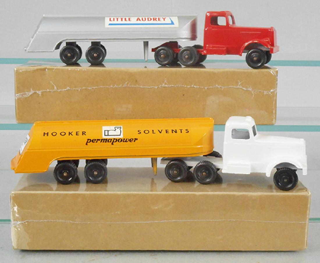 2 RALSTOY 10-6 TANKER TRUCKS: Little Audrey, 1 decal has scratch, Hooker Solvents, some decal cracks, orig boxes in shrinkwrap, C7-8.