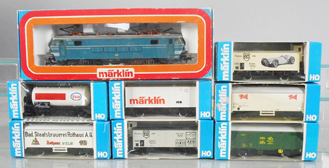 MARKLIN FREIGHT TRAIN SET: HO ga, 3152 Belgian electric loco w/cars 4535, 4491, 4441, 4437, 4481, Museum 1987, Museum 1986, orig boxes minor wear, C9.
