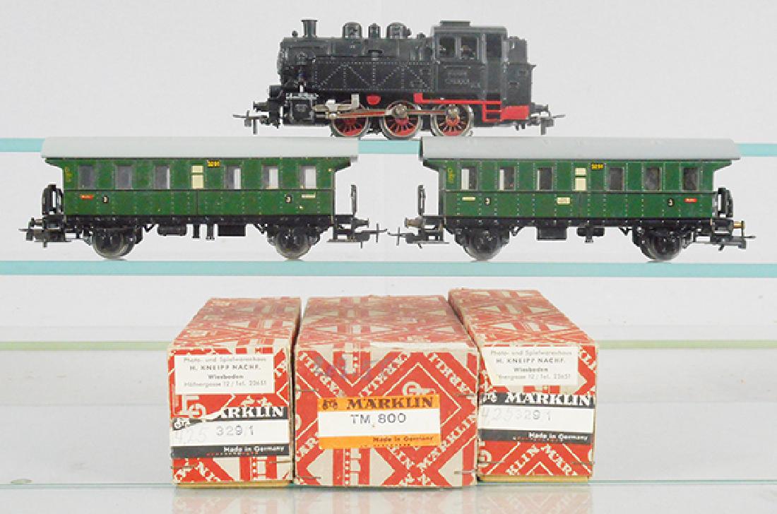 MARKLIN TRAIN SET: HO ga, TM800 tank loco, 2 #3291 coaches, orig boxes w/wrap some wear, C5-6.