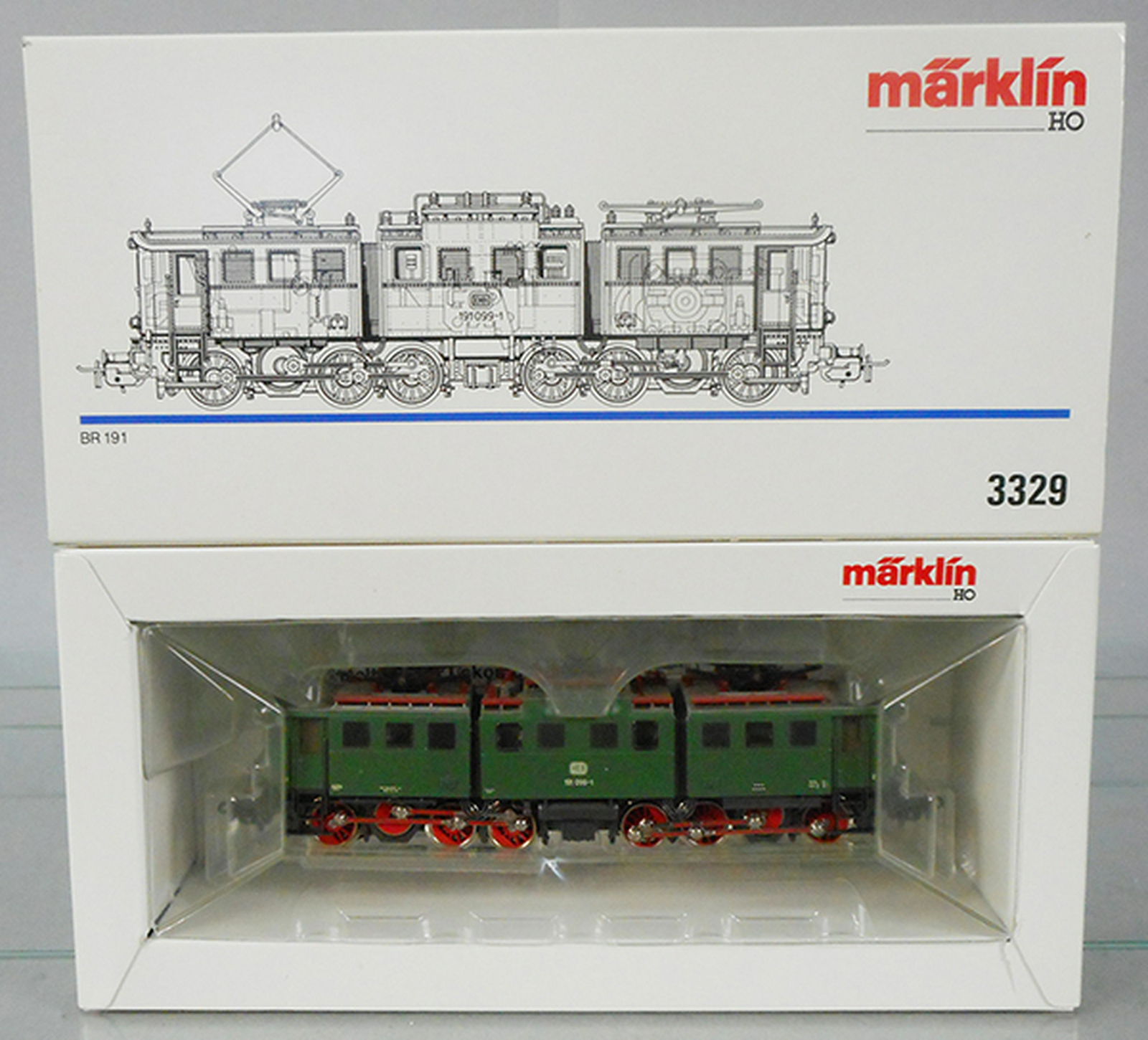 MARKLIN 3329 GERMAN ELECTRIC LOCO: HO ga, digital ready, orig box & insert, C9.