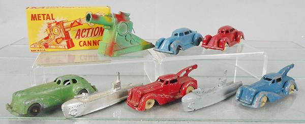 8 MANOIL VEHICLES: 200 Cannon, orig box, 2 #701 Coupes, 707 Coupe, 2 #703 Wrecker, 2 #79 Submarines, C4-8.