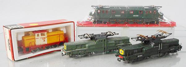 4 JOUEF LOCOS: HO ga, 2-rail, 8577 diesel, 202-1516, both of these are factory sealed, BB-13001, BB-12079, C8-10.