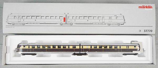 MARKLIN 37770 SVT 137 FLYING HAMBURGER: HO ga, digital, orig box & insert, C9-10.