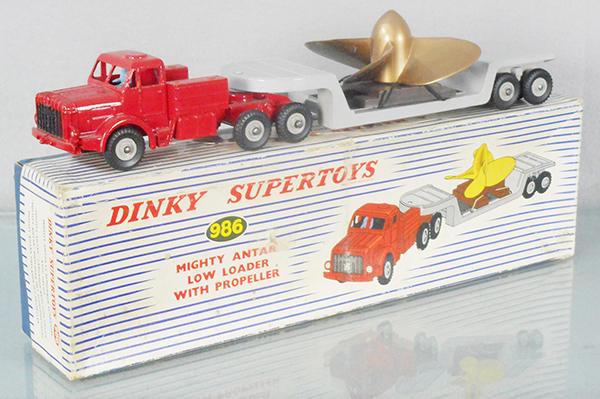 DINKY 986 MIGHTY ANTAR W/PROPELLER: decal chips on propeller, orig box worn, C8.